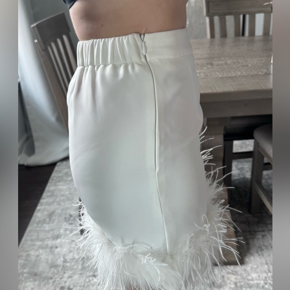 Elegant White Feather Trim Bridal Bachelorette, Christmas or Holiday Mini Skirt - Picture 7 of 7